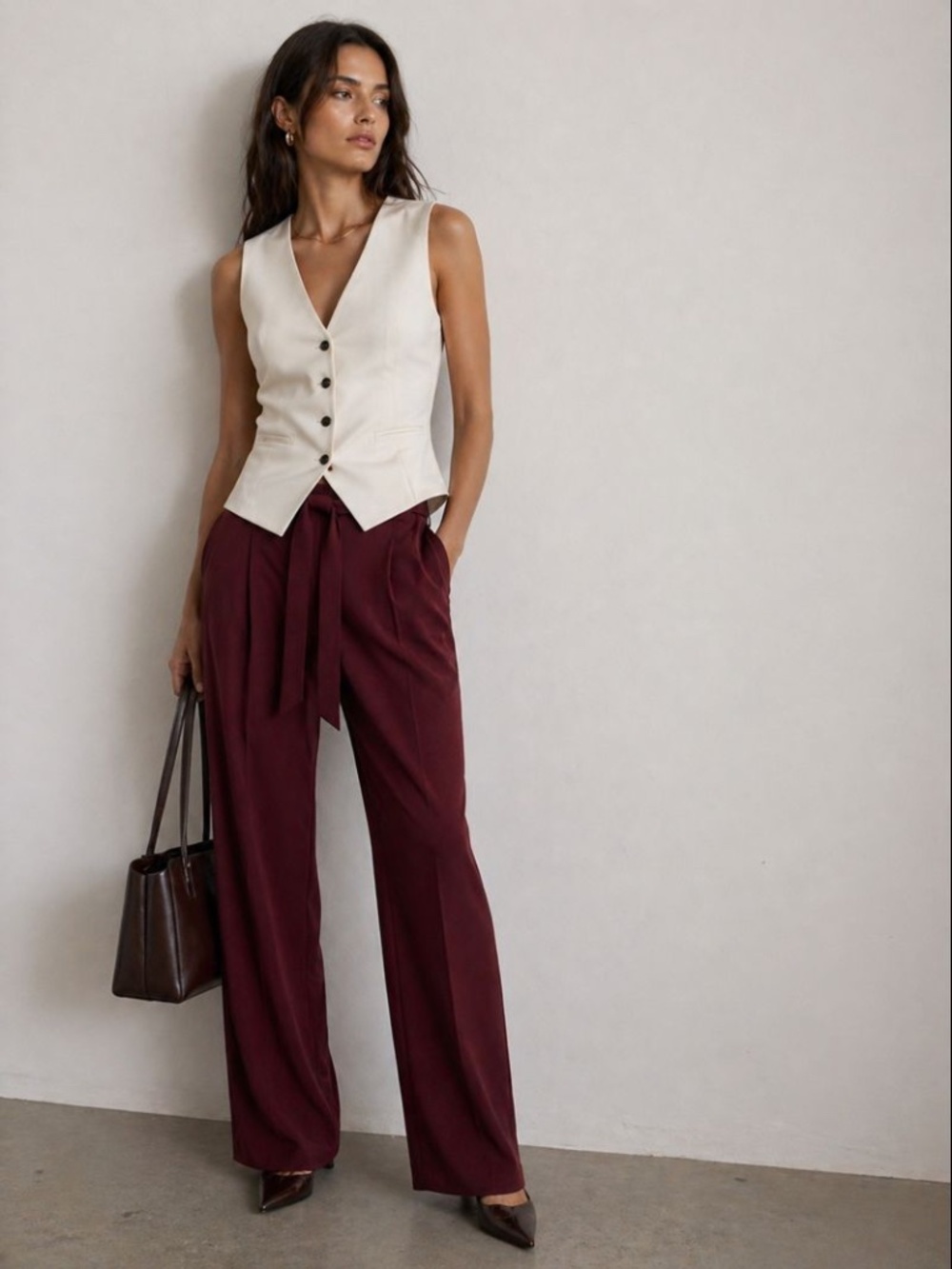 Express High Rise Tie Waist Ankle Pants in Plum - size 4